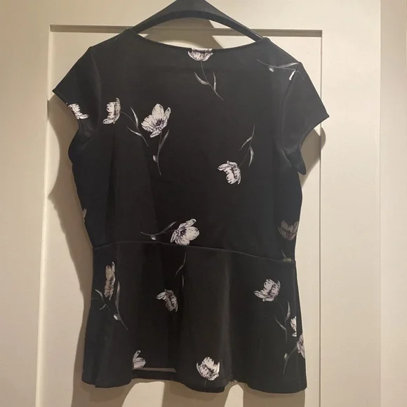 Ricki’s blouse. Size Lg - Picture 6 of 6